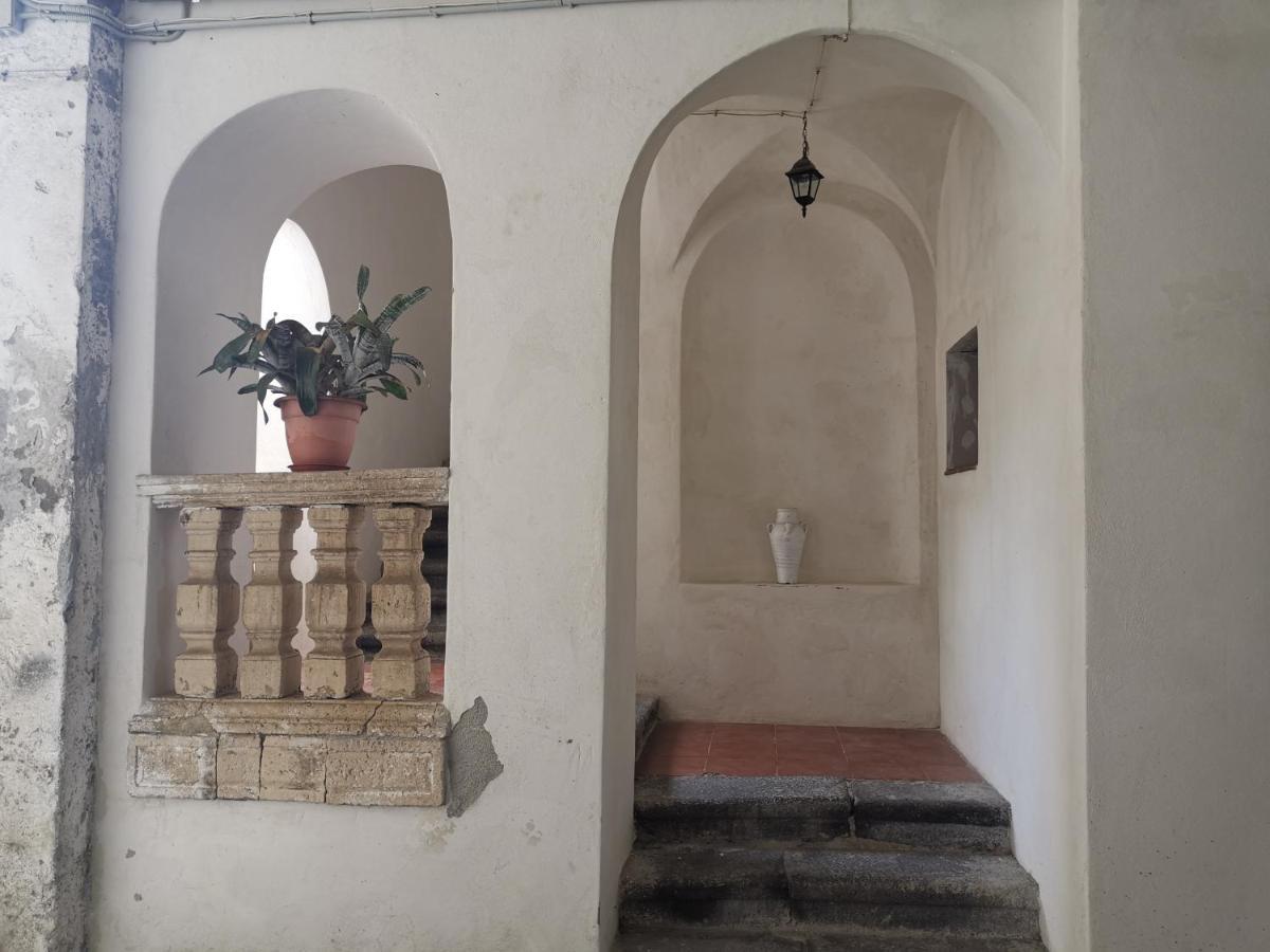 Palazzo Geremia - Le Dimore Dell'Antiquario Apartamento Acireale Exterior foto